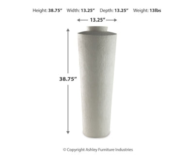 Flurinworth Vase