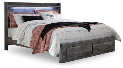 Cama con cabecera de panel Baystorm King con 2 cajones de almacenamiento