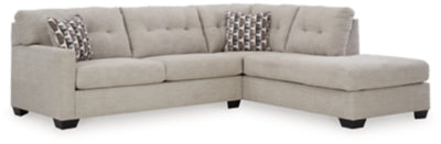 Seccional Mahoney de 2 piezas con chaise longue