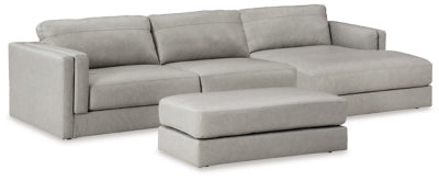 Seccional de 2 piezas Amiata con chaise y otomana