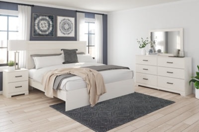 Stelsie King Panel Bed with Dresser, Mirror and Nightstand