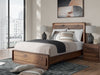 Hollinaze Queen Panel Bed