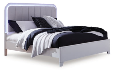 Frostlyn Queen Upholstered Panel Bed