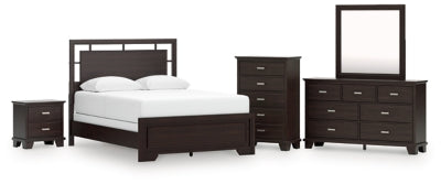 Cama de panel Queen, cómoda, espejo, cajonera y mesita de noche Covetown