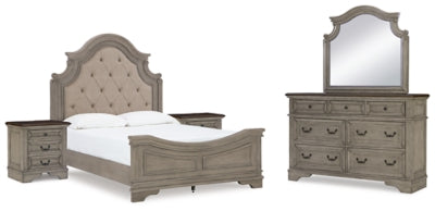Cama tapizada tamaño Queen Lodenbay con cabecero, cómoda, espejo y 2 mesitas de noche
