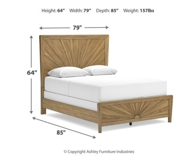 Takston Queen Panel Bed