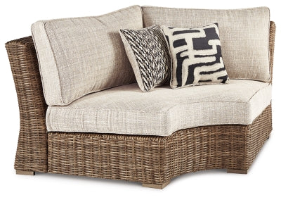 Sillón esquinero curvo de exterior Beachcroft con cojín